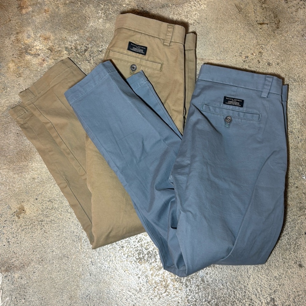 Banana Republic Chino Lot